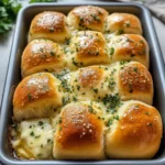 Buttery cheese Garlic Rolls, everyone will love them!
