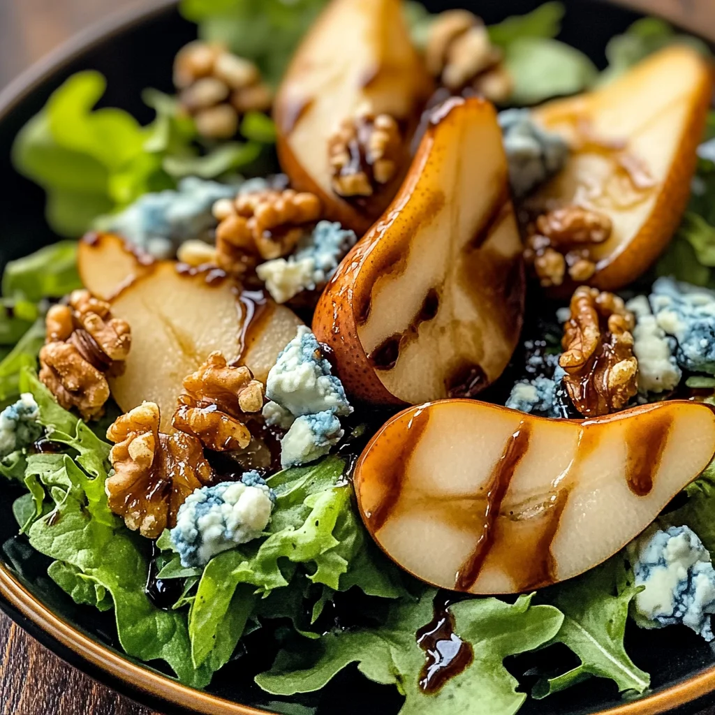 Caramelized Pear and Blue Cheese Salad: A Sweet and Savory Delight